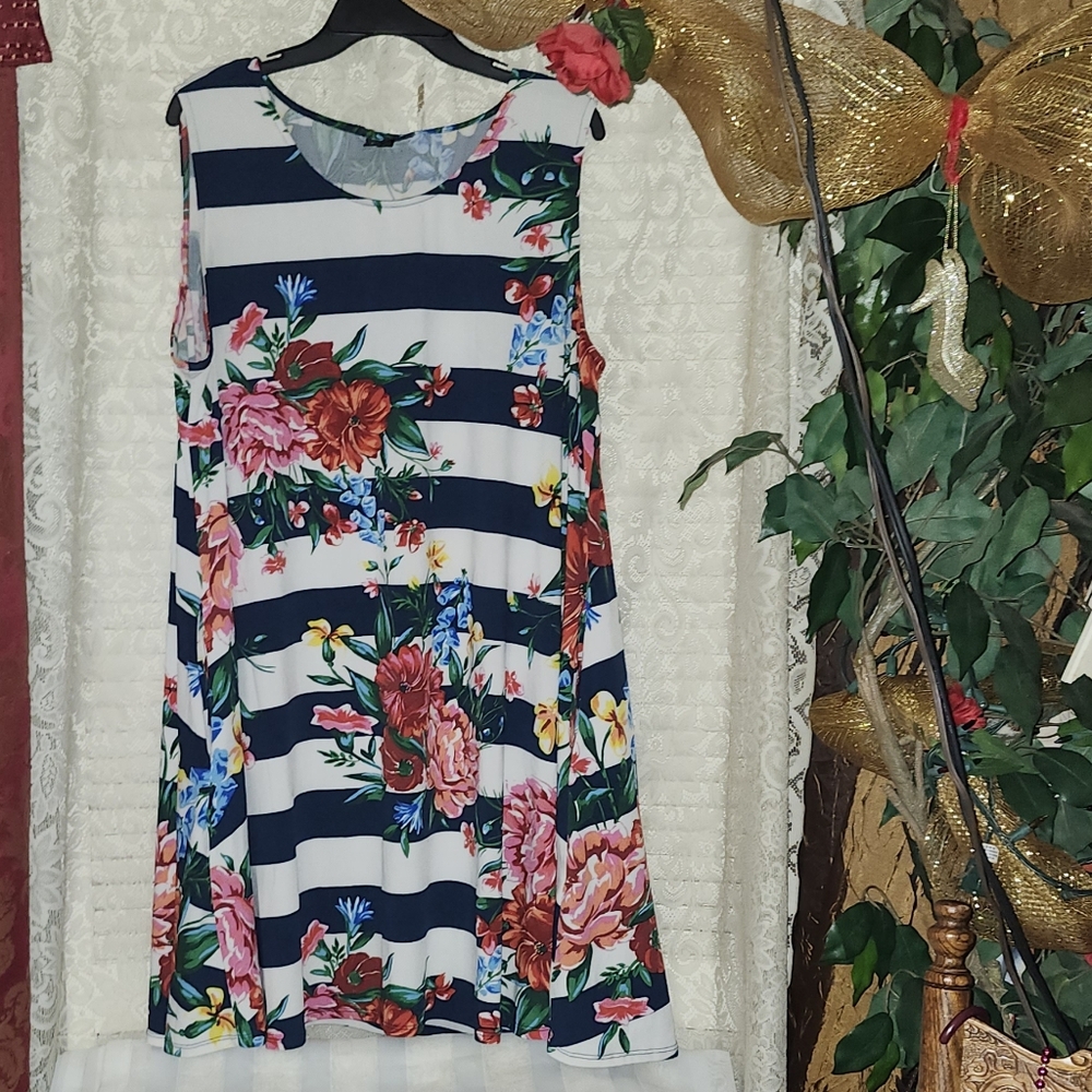 Nina Leonard Vibrant Floral Dress